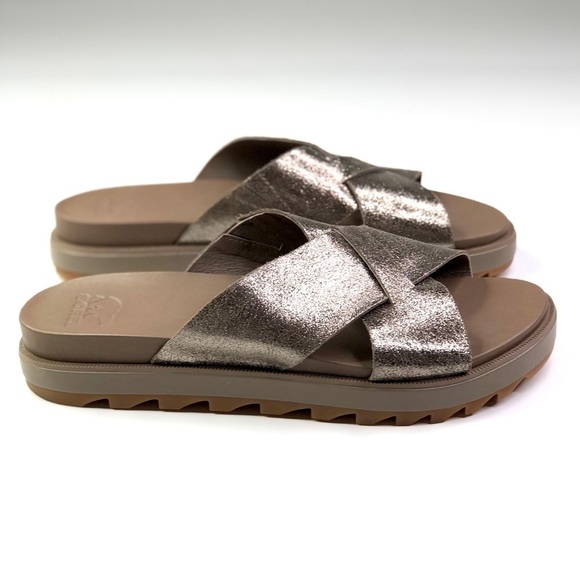 Sorel Roaming criss cross slides sandals crackle metallic silver like new 10 - Picture 2 of 10
